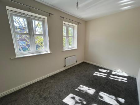 3 bedroom Semi-detached house for sale in South Lodge Mews, Midway, Swadlincote, Derbyshire, DE11