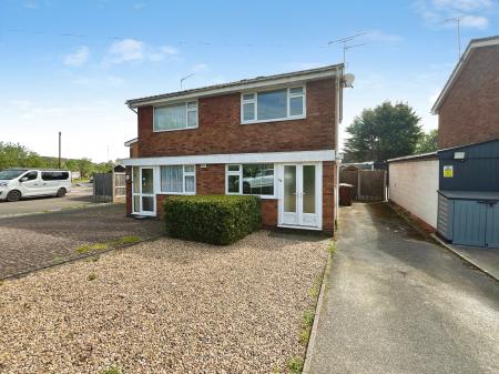 Harwood Avenue, Branston, Burton-on-Trent, DE14