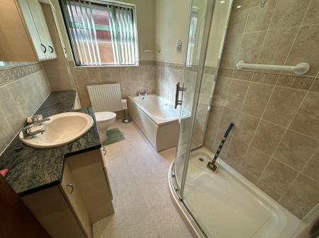 3 bedroom Detached house for sale in Pump Lane, Doveridge, Derbyshire, DE6