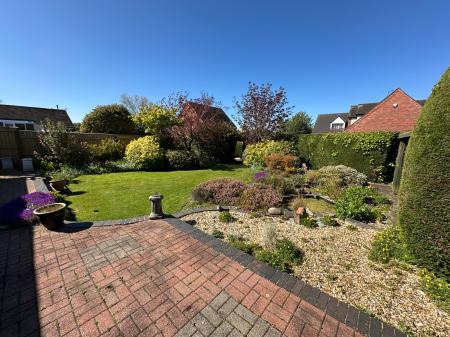 3 bedroom Detached house for sale in Pump Lane, Doveridge, Derbyshire, DE6