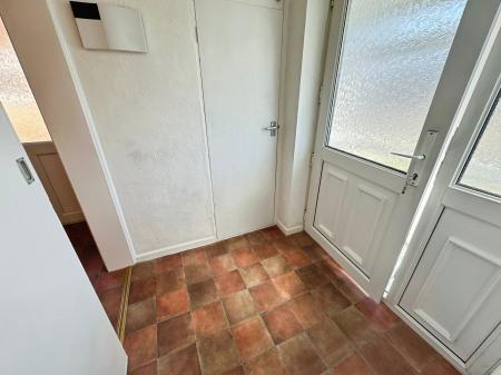 2 bedroom Semi-detached bungalow for sale in Spring Farm Road, Stapenhill, Burton-on-Trent, DE15