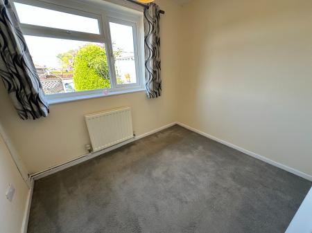 2 bedroom Semi-detached bungalow for sale in Spring Farm Road, Stapenhill, Burton-on-Trent, DE15