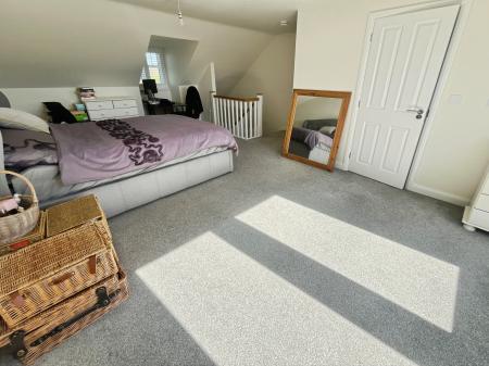 3 bedroom Town house for sale in Hall Lane, Drakelow, Burton-on-Trent, DE15
