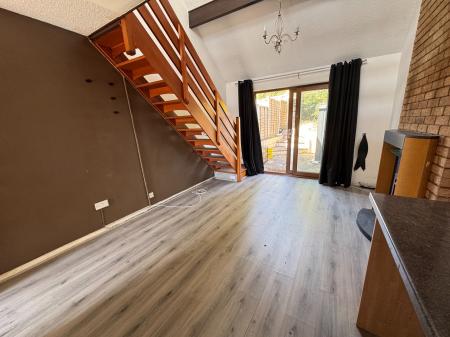 1 bedroom Town house for sale in Cottesmore Close, Brizlincote Valley, Burton-on-Trent, DE15