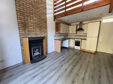 1 bedroom Town house for sale in Cottesmore Close, Brizlincote Valley, Burton-on-Trent, DE15