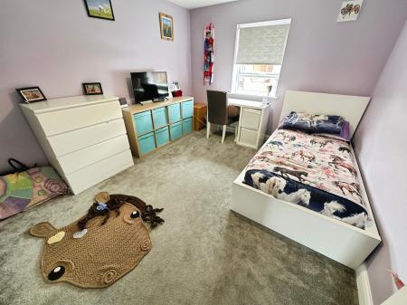 4 bedroom Detached house for sale in Holt Lane, Drakelow, Burton-on-Trent, DE15