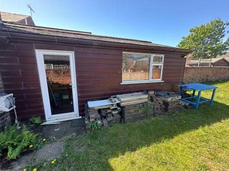 5 bedroom Character Property for sale in Needwood Street, Burton-on-Trent, DE14