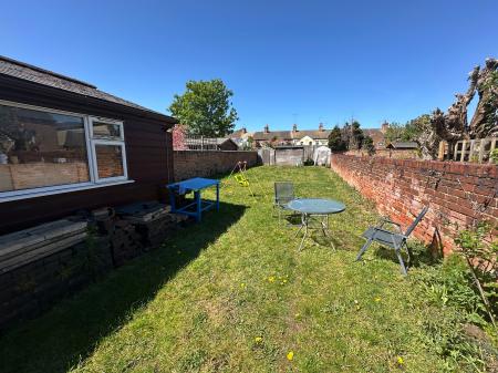 5 bedroom Character Property for sale in Needwood Street, Burton-on-Trent, DE14