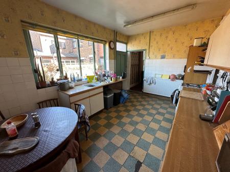 5 bedroom Character Property for sale in Needwood Street, Burton-on-Trent, DE14