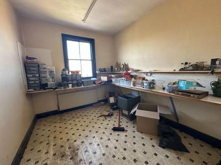 5 bedroom Character Property for sale in Needwood Street, Burton-on-Trent, DE14