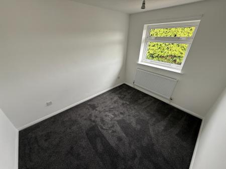 3 bedroom Semi-detached house to let in Mayfield Road, Burton On Trent, Winshill, DE15