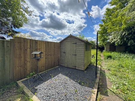 2 bedroom Terraced House for sale in Main Street, Albert Village, Swadlincote, Derbyshire, DE11