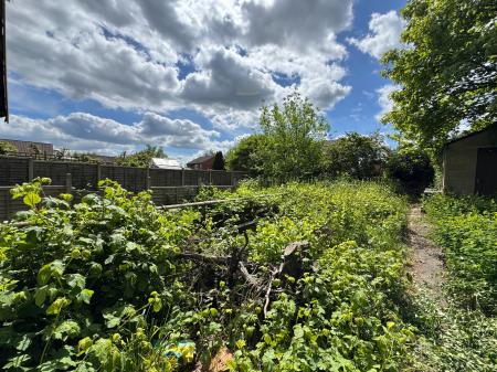 2 bedroom Terraced House for sale in Main Street, Albert Village, Swadlincote, Derbyshire, DE11