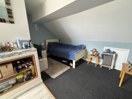 2 bedroom Semi-detached house for sale in Sunnyside, Newhall, Swadlincote, Derbyshire, DE11