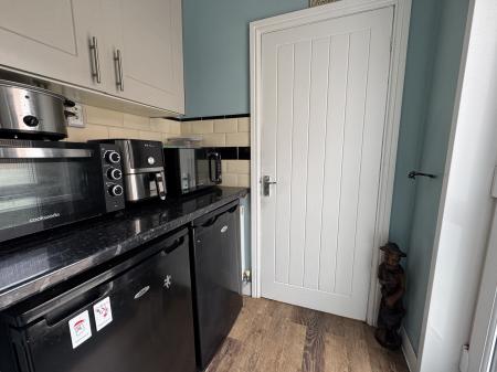 2 bedroom Semi-detached house for sale in Sunnyside, Newhall, Swadlincote, Derbyshire, DE11