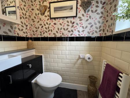 2 bedroom Semi-detached house for sale in Sunnyside, Newhall, Swadlincote, Derbyshire, DE11