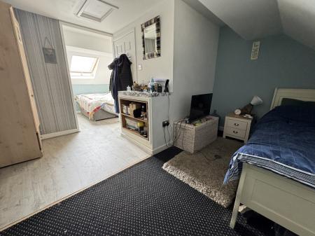 2 bedroom Semi-detached house for sale in Sunnyside, Newhall, Swadlincote, Derbyshire, DE11