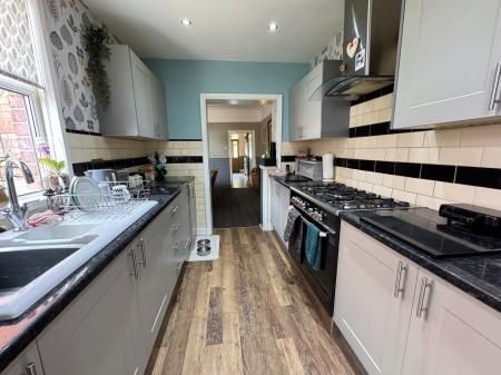 2 bedroom Semi-detached house for sale in Sunnyside, Newhall, Swadlincote, Derbyshire, DE11