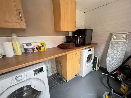 2 bedroom Semi-detached house for sale in Sunnyside, Newhall, Swadlincote, Derbyshire, DE11