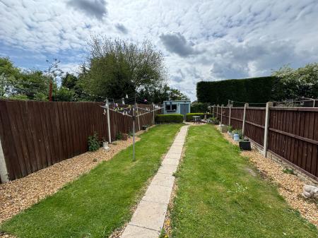 2 bedroom Semi-detached house for sale in Sunnyside, Newhall, Swadlincote, Derbyshire, DE11