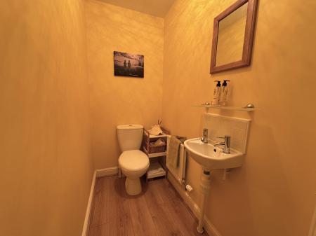 5 bedroom Detached house for sale in Cranfield Avenue, Church Gresley, Swadlincote, Derbyshire, DE11
