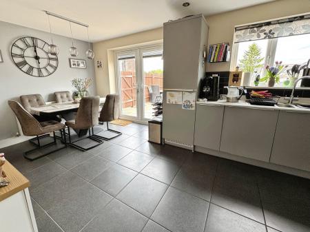 3 bedroom Detached house for sale in Burton Road, Midway, Swadlincote, Derbyshire, DE11