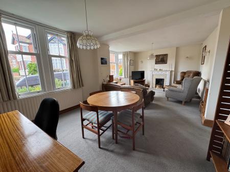 3 bedroom Semi-detached house for sale in Hill Street, Stapenhill, Burton-on-Trent, DE15