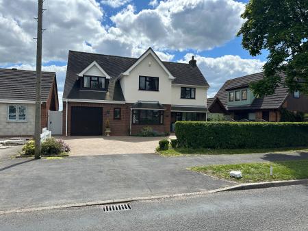 Bitham Lane, Stretton, Burton-on-Trent, DE13