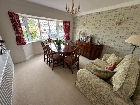 4 bedroom Detached house for sale in Bitham Lane, Stretton, Burton-on-Trent, DE13