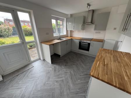 2 bedroom Semi-detached house for sale in Broadlands, Stretton, Burton-on-Trent, DE13