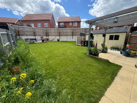 4 bedroom Detached house for sale in Marble Drive, Newhall, Swadlincote, Derbyshire, DE11