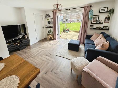 4 bedroom Detached house for sale in Marble Drive, Newhall, Swadlincote, Derbyshire, DE11