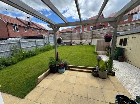 4 bedroom Detached house for sale in Marble Drive, Newhall, Swadlincote, Derbyshire, DE11