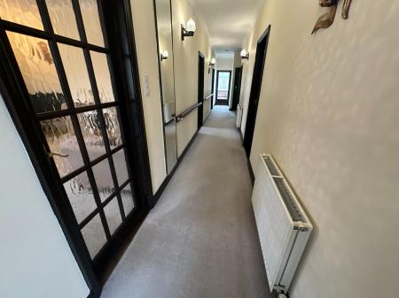 5 bedroom Detached house for sale in Stanton Road, Stapenhill, Burton-on-Trent, DE15