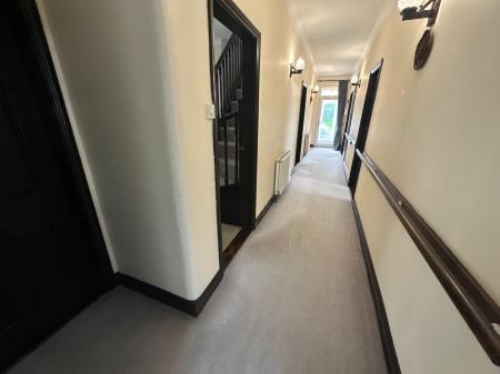 5 bedroom Detached house for sale in Stanton Road, Stapenhill, Burton-on-Trent, DE15