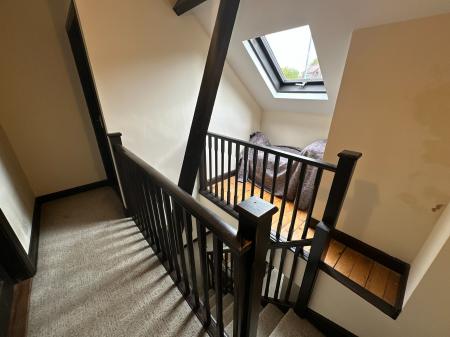 5 bedroom Detached house for sale in Stanton Road, Stapenhill, Burton-on-Trent, DE15
