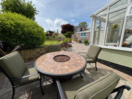 3 bedroom Semi-detached house for sale in Burton Road, Woodville, Swadlincote, Derbyshire, DE11