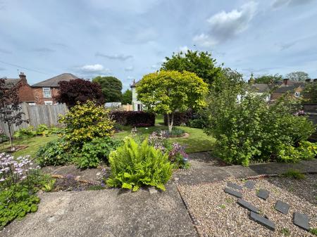 3 bedroom Semi-detached house for sale in Burton Road, Woodville, Swadlincote, Derbyshire, DE11