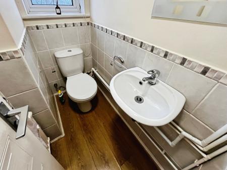 3 bedroom Detached house for sale in Longbow Close, Stretton, Burton-on-Trent, DE13