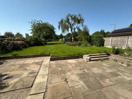 4 bedroom Detached house for sale in Chestnut Way, Repton, DE65