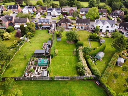 4 bedroom Detached house for sale in Chestnut Way, Repton, DE65