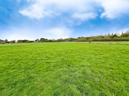 3 bedroom Detached house for sale in Burton Road, Overseal, Swadlincote, Derbyshire, DE12