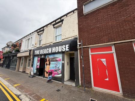 1 bedroom Flat to let in Station Street, Burton-On-Trent, DE14
