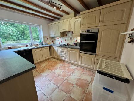 4 bedroom Detached house for sale in Dove Grove, Egginton, Derby, DE65