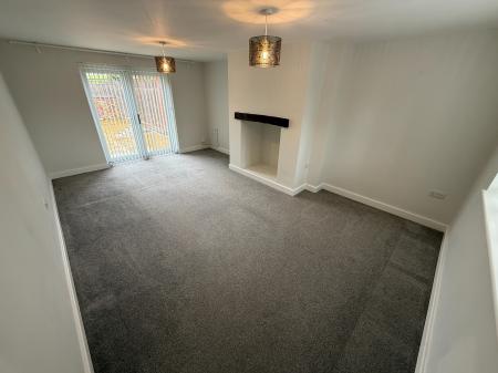4 bedroom Detached house to let in Ticknall Road, Hartshorne, DE11