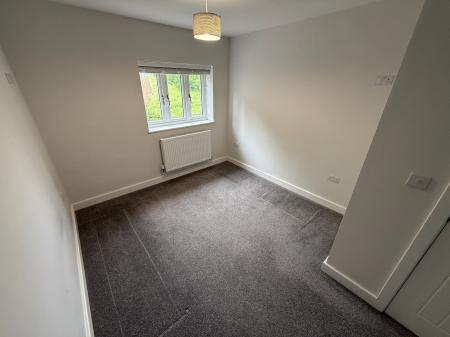 4 bedroom Detached house to let in Ticknall Road, Hartshorne, DE11