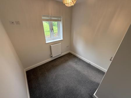 4 bedroom Detached house to let in Ticknall Road, Hartshorne, DE11