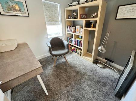 3 bedroom Semi-detached house for sale in Henley Grove, Church Gresley, Swadlincote, Derbyshire, DE11
