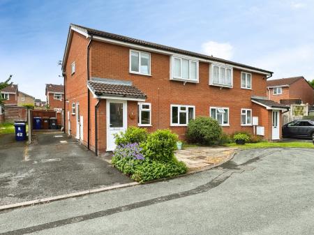 Harlech Way, Stretton, Burton-on-Trent, DE13