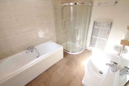 5 bedroom Detached house to let in Shakespeare Meadows, Repton, DE65